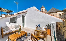 Urban Rose , Superb Private House In Historical Center, With Sunny Rooftop